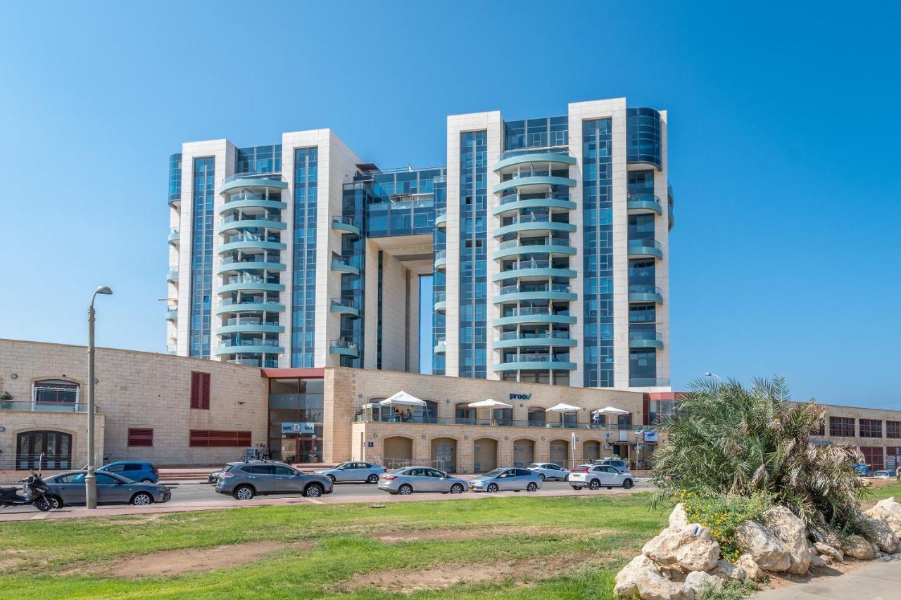 Front Of Beach Next Ritz Hotel - 3 Bedroom& 3 Bathroom Herzliya ภายนอก รูปภาพ